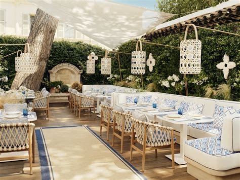 saint tropez restaurant louis vuitton|st tropez restaurant.